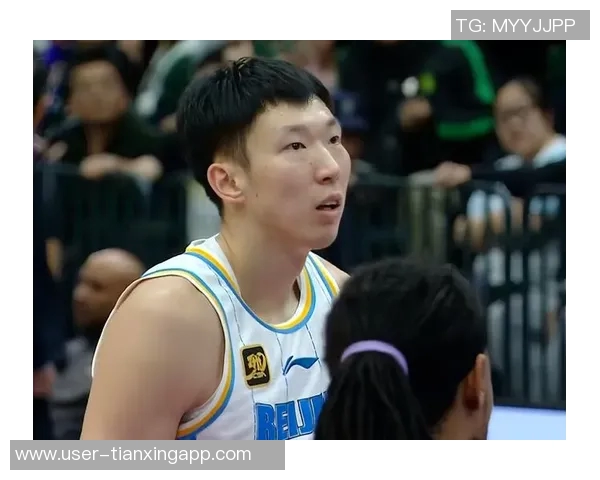 周琦三分球表现出色全场无两分球出手贡献3分4篮板1助攻2抢断2盖帽