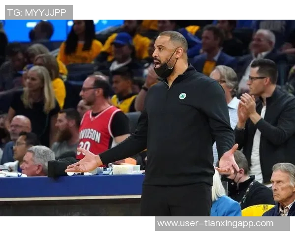 马祖拉盛赞加尔扎拼劲不减直言其能力为实打实的硬实力